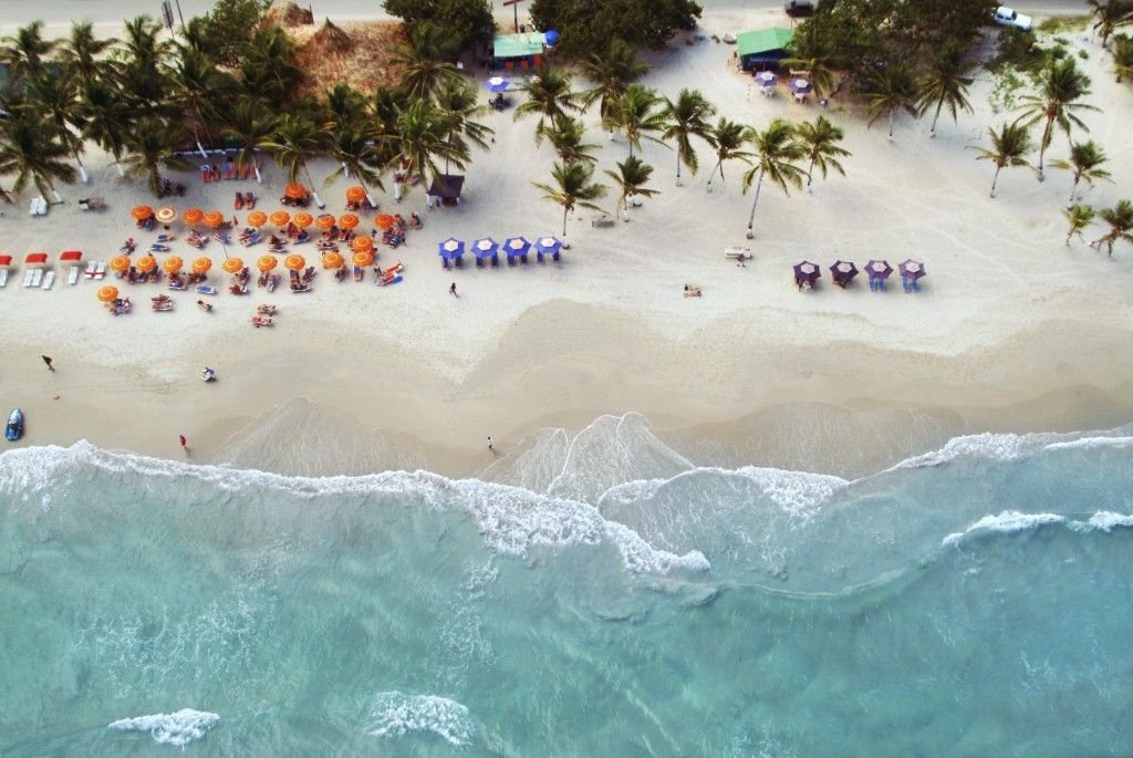 Venta de Casas en Margarita: Villa en Playa El Agua en Margarita