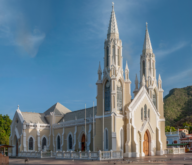 conoces-la-basilica-nuestra-senora-del-valle